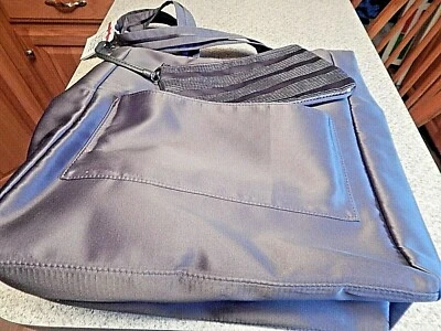 НОВЫЙ С ЯРЛЫКАМИ СУПЕР ИЗЯЩНЫЙ СЕРЫЙ СЕРЕБРИСТЫЙ ВАННА И ТЕЛО VIP СУМКА С КОРОТКИМИ РУЧКАМИ СЪЕМНЫЕ БЛЕСТКИ КОШЕЛЕК С РЕМЕШКОМ» - Изображение 1 из 3