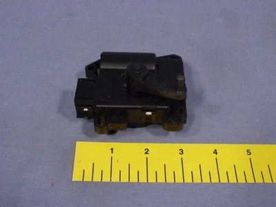 Actuador de puerta de aire mezclado Ford OEM YFRH-19E616-AA YFRH-19E616 NUEVO Foto 1 de 4