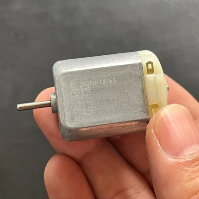 FC-280PA-18165 12V DC Motor Car Electric Door Lock Actuator Rearview Mirror - Image 1 of 3