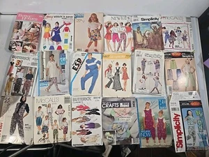 Lot of 18 Simplicity McCall's Bitterick Sewing Patterns 1970s 1980s 1990s 2000s - Picture 1 of 7