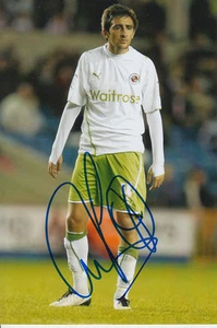 READING HAND SIGNED JEM KARACAN 6X4 PHOTO 4. - Picture 1 of 1