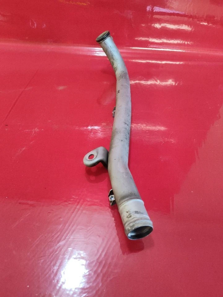 2010-2016 Hyundai Genesis Coupe 3.8L V6 Coolant Water INLET Pipe Hose - Image 1 of 4