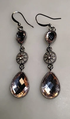 Pendientes colgantes/colgantes tono plata piedra sintética rosa 2 1/4" nuevos con etiquetas Foto 1 de 2