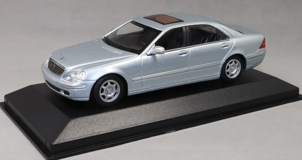 MAXICHAMPS 1/43 MERCEDES-BENZ S-CLASS (W220) 1998 SILVER 940036201 - Image 1 of 1
