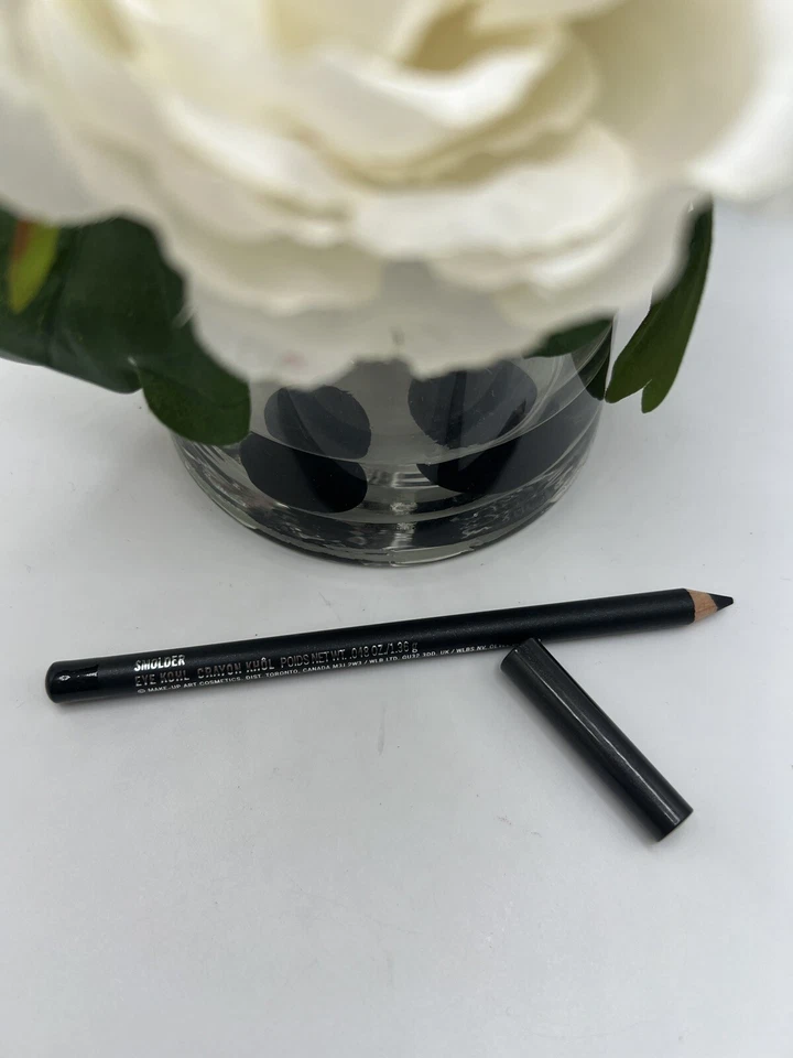 MAC Eye Kohl Eyeliner Pencil SMOLDER 0.048 oz / 1.36 g Full Size - Image 1 of 1
