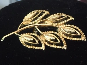Gorham Leaf Brooch Pin Gold Tone Vintage - Picture 1 of 11