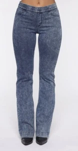 Fashion Nova Large Blue Dark-Wash Step Up Mid-Rise Flare Women’s Jeans NWT - Picture 1 of 6