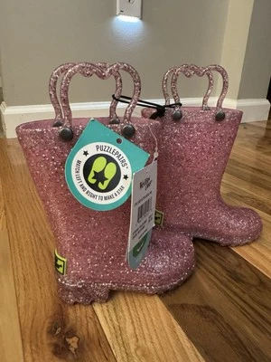 西部首席女孩尺寸 5 闪耀 PVC 雨靴 - 圆头 - 粉红色 — 第 1/2 张图片