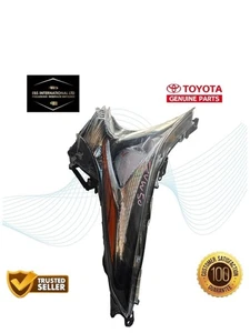 Toyota Prius Headlight Passenger Side ZVW50 and ZVW51 - Picture 1 of 6