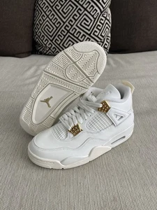 Nike Air Jordan 4 Retro Women’s Sneakers Metallic Gold Size 7 B-Grade AQ9129-170 - Picture 1 of 6