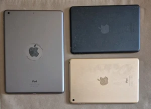 3 Apple iPads / Minis Bundle for repairs or parts ~ Gold ~ Grey ~ Black - Picture 1 of 2