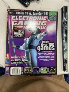 Electronic Gaming Monthly October 1997 - With Poster - Picture 1 of 1