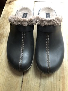 fur lined crocs yellow