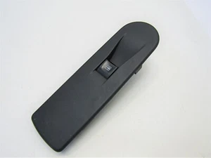 RENAULT CLIO MK4 2013-16 NEARSIDE/LEFT FRONT DOOR WINDOW SWITCH (5 DOOR) #3443V - Picture 1 of 6