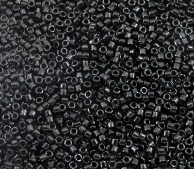 Cuentas de semillas 11/0 Miyuki DB0010 negras delicadas, tubo de 5 gramos Foto 1 de 2