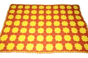 Vtg Handmade Crochet Throw Blanket Gold Yellow Snowflake Grannycore 56" x 78" - Picture 1 of 7