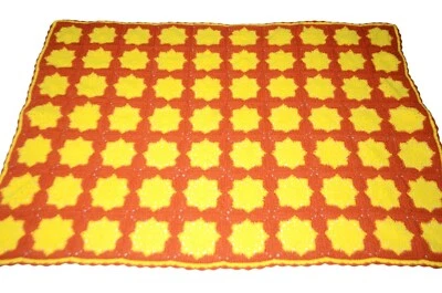 Manta de ganchillo hecha a mano de colección copo de nieve amarillo dorado Grannycore 56" x 78" Foto 1 de 4