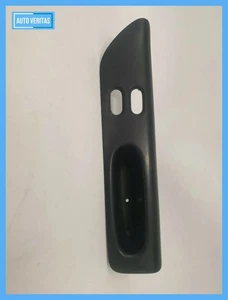 Renault Laguna I handle shell window lifter switch front left 7701672452E - Picture 1 of 4