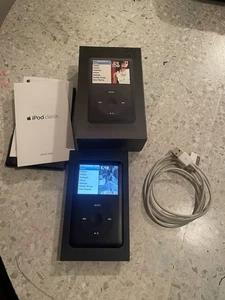 Apple iPod Classic 160 GB A1238 MB150LL/A negro/plateado - Imagen 1 de 12