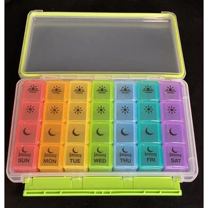 Weekly Pill Organizer 4 Times a Day Removable Medicine Organizer Box 7 Day 28 - Picture 1 of 3