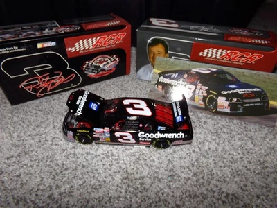 1/32 DALE EARNHARDT SR #3 GMGW / MUSEUM SERIES  1998 ACTION NASCAR DIECAST - Image 1 of 4