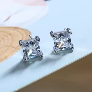 BONITO PENDIENTES CUADRADO DOBLE TUERCA DE CIRCONIO PARA HOMBRE Y MUJER - Picture 1 of 4