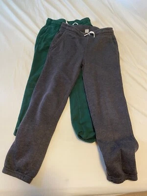 Two Pair Kids old Navy Size 8 (M) Stretch Sweatpants Grey And Green - Image 1 of 4