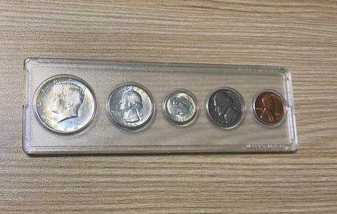 1964 Five Coin Set Silver In Whitman Holder Free Shipping Cover