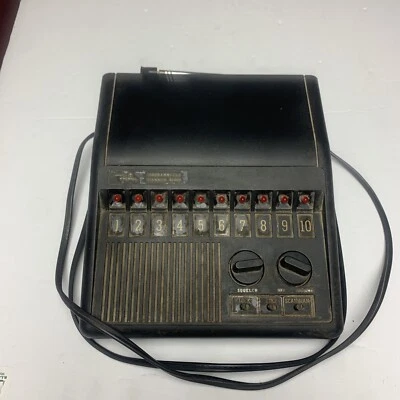 Regency R1050 VHF UHF 10 Channel Scanner 3 Band Vintage WORKING - Image 1 of 4