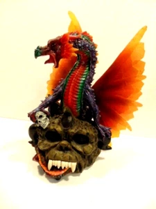 composite, modern winged dragon figurine with fiber-optic lighting in the wings - Picture 1 of 15