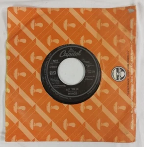 Paul McCartney Wings LET 'EM IN US Black Capitol 45 v 2 Small Song Title Bottom - Picture 1 of 4