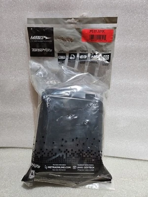 Metra 88-00-3302 1995-2001 GM Truck & SUV Cassette CD Player Replacement Pocket  - Image 1 of 3