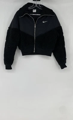 Chaqueta polar recortada con cremallera completa negra manga larga Nike para mujer talla XS Foto 1 de 4