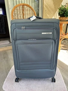 Samsonite AirLIFT Large Check-in Spinner Color: Elemental Blue - Picture 1 of 5