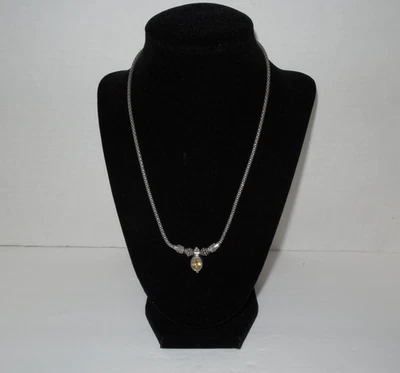 Collar de Plata - Colgante de Plata Intergral con Piedras Preciosas Amarillas. Foto 1 de 4