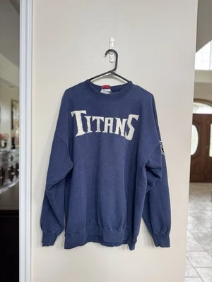 Vintage Tennessee Titans Crewneck Sweatshirt Majestic NFL Flocked Logo Size L - Image 1 of 4