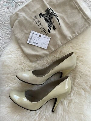Authentic Burberry Women’s Pumps Shoes Size  39 Color Beige/Trench - Image 1 of 4