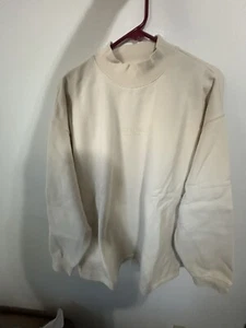 Essentials Relaxed Crewneck Egg Shell Sweatshirt Size M (They Run Big ) - Picture 1 of 8