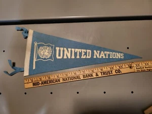 Vintage United Nations Felt Pennant - Picture 1 of 10