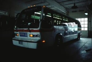 GMC RTS Bus original Kodachrome Kodak slide - Picture 1 of 1