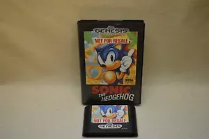 Sega Genesis Sonic The Hedgehog Video Game Cartridge + Case / Not For Resale - Picture 1 of 6