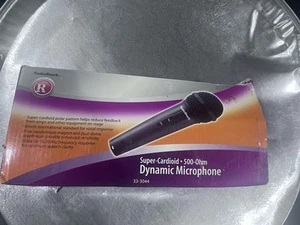 RadioShack Super-Cardioid 500-0hm Dynamic Microphone 33-3044 - Picture 1 of 11