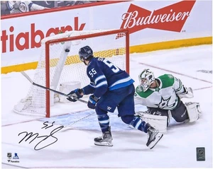 Mark Scheifele Winnipeg Jets Autographed 16" x 20" Blue Goal Photograph - Picture 1 of 1
