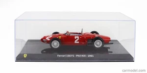 MODELLINO AUTO STATICO FERRARI F1 156 1961 PHIL HILL CON VETRINA SCALA 1:24 - Foto 1 di 4