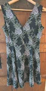 New Look Womens Stretchy VNeck Fit Flare Mini Dress Black Pineapple Print 12/14 - Picture 1 of 5