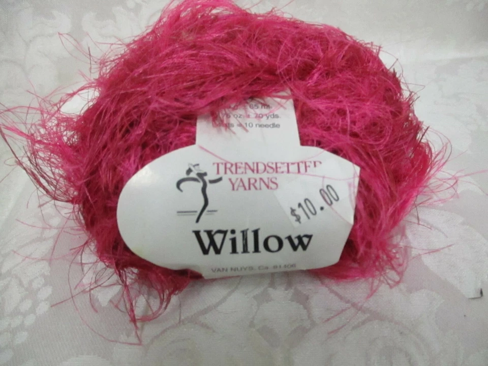 Trendsetter Yarns ~ WILLOW ~ #29 Magenta Red ~ Eyelash - Image 1 of 4