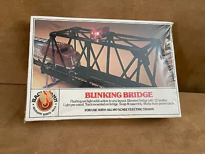 Bachmann HO Scale Train Blinking Bridge Trestle 3029 New model railroad vintage - Image 1 of 4