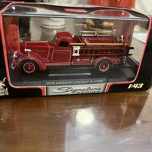 1939 American LaFrance B-550RC Fire Engine Freeport Yatming  1/43 Diecast Model - Picture 1 of 5