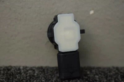 BMW 228I 2014-2016 SENSOR DE PARACHOQUES DELANTERO FABRICANTE DE EQUIPOS ORIGINALES Foto 1 de 4