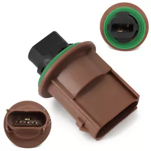 New Front Turn Signal Light Blinker Socket For Ford Mustang 2015-17 F-150 15-18 - Picture 1 of 6